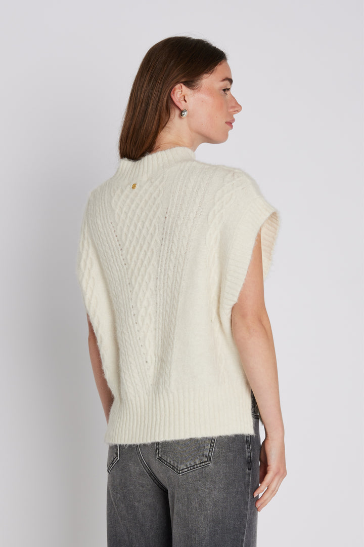 PBO PBOAlino strikvest KNITWEAR, HEAVY 03 Ecru