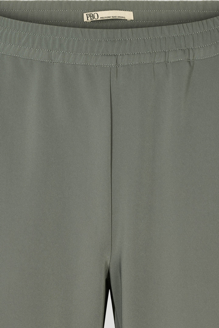 PBO PBOComfortAmalie bukser TROUSERS 539 Castor green