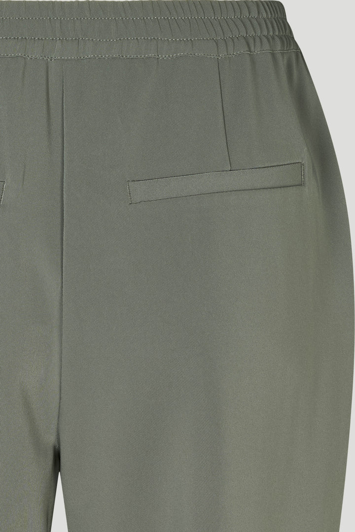 PBO PBOComfortAmalie bukser TROUSERS 539 Castor green