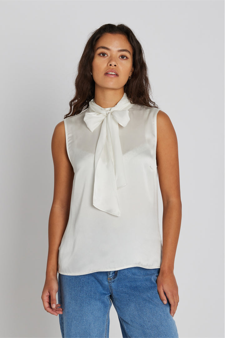 PBO PBODaifa top TOPS 101 Star white