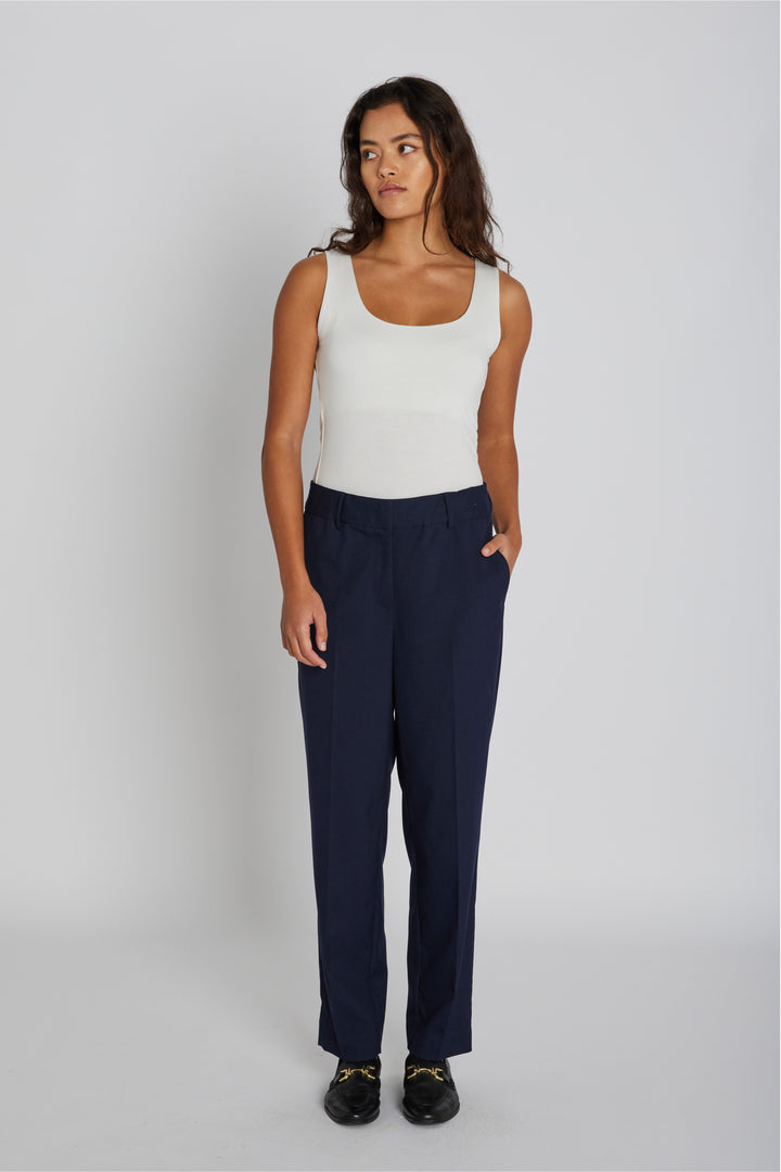 PBO PBOLamosa bukser TROUSERS 30 Navy