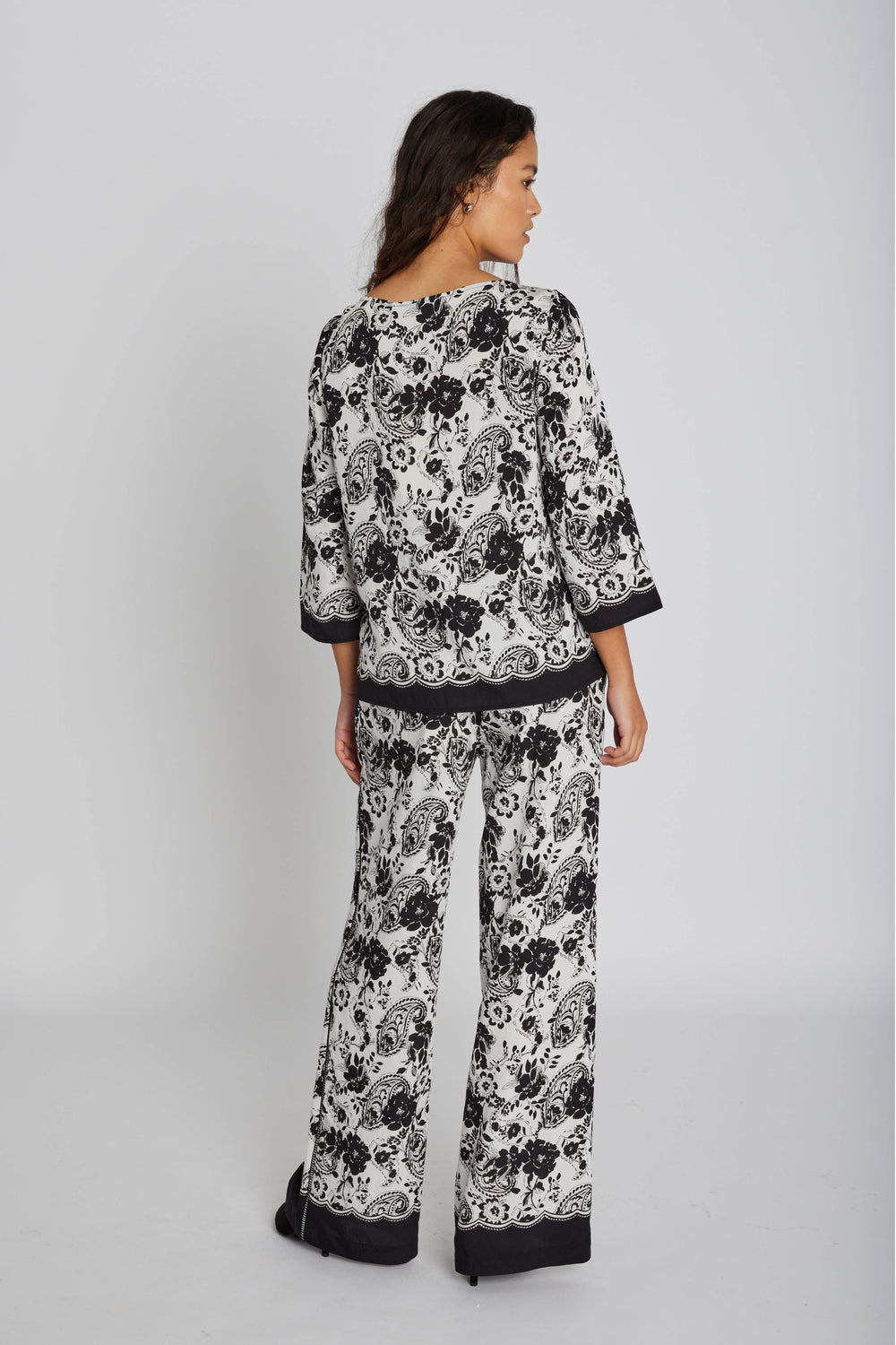 PBO PBOMono bukser TROUSERS 818 Paisley