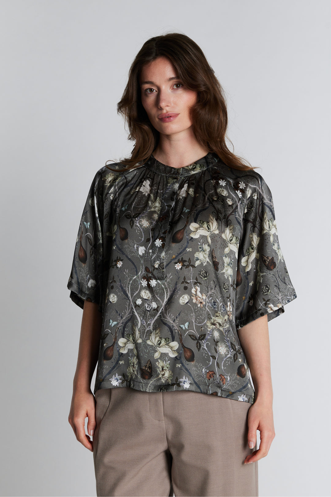 PBO PBOOpala silkebluse BLOUSE 539 Castor green