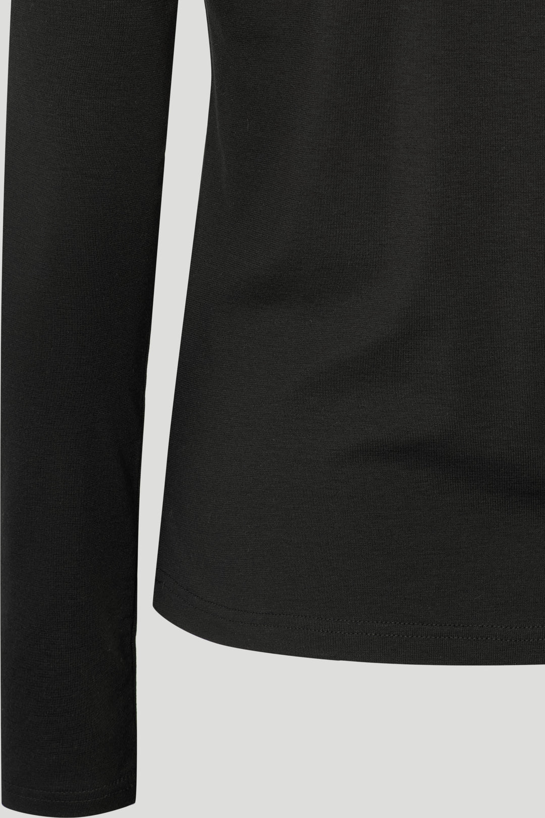 PBO PBOSeta jerseybluse med rullekrave BLOUSE Sort