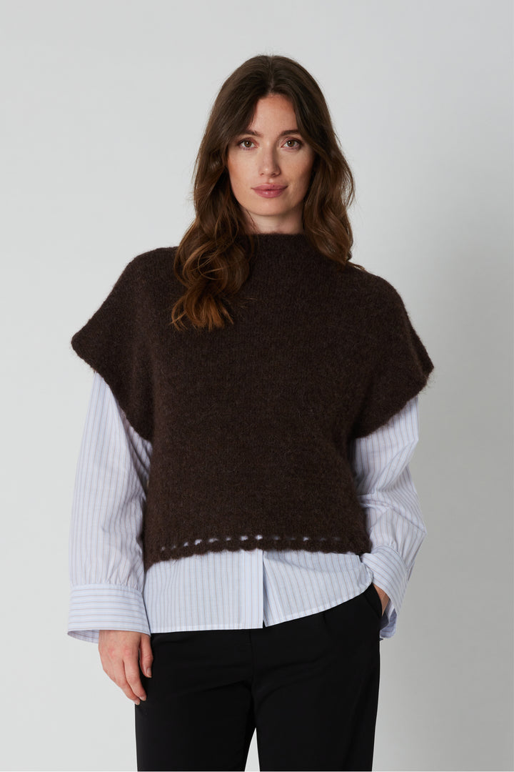 PBO PBOVallio strikvest KNITWEAR 691 Chocolate
