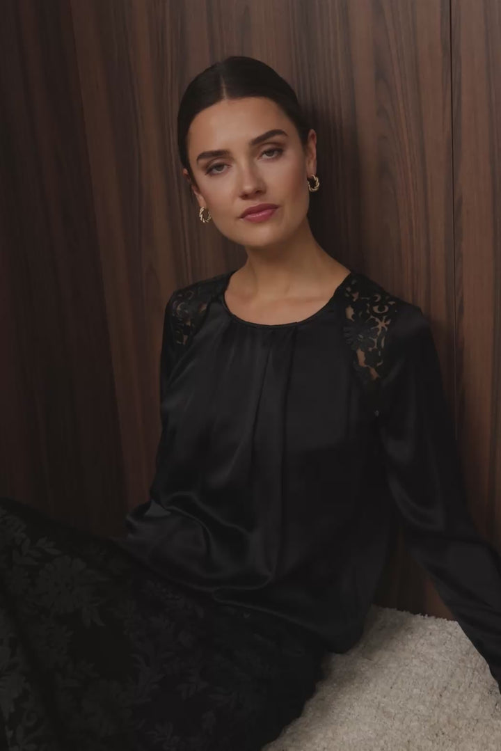 PBO PBOLaura blouse BLOUSE Sort